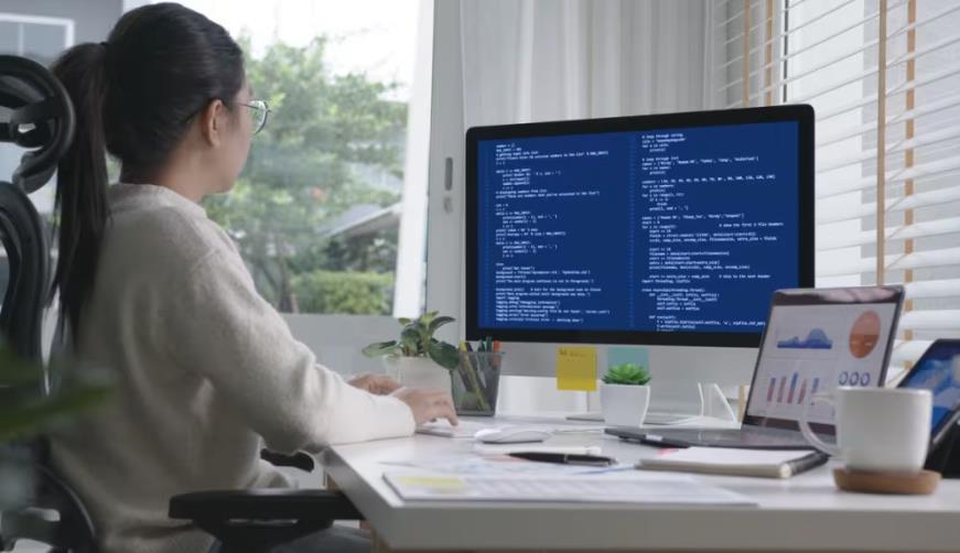 英山县企业数字化解决方案:机器学习赋能商业模式升级的核心路径